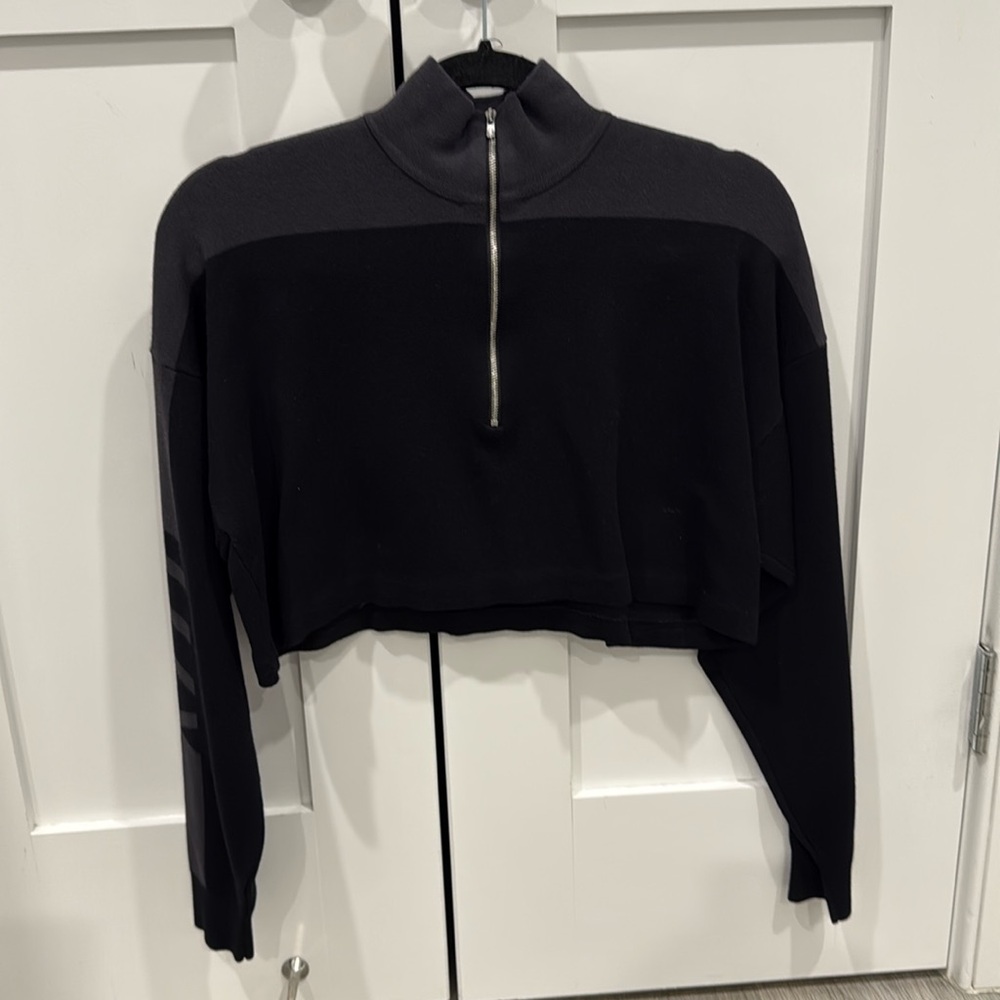 KITH cropped half zip sweater